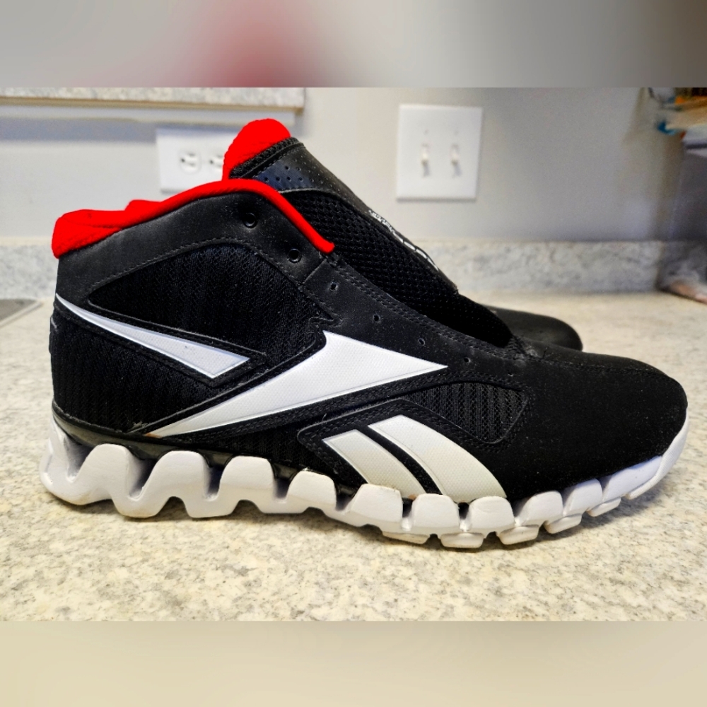 Reebok Zigtech Fury size 15